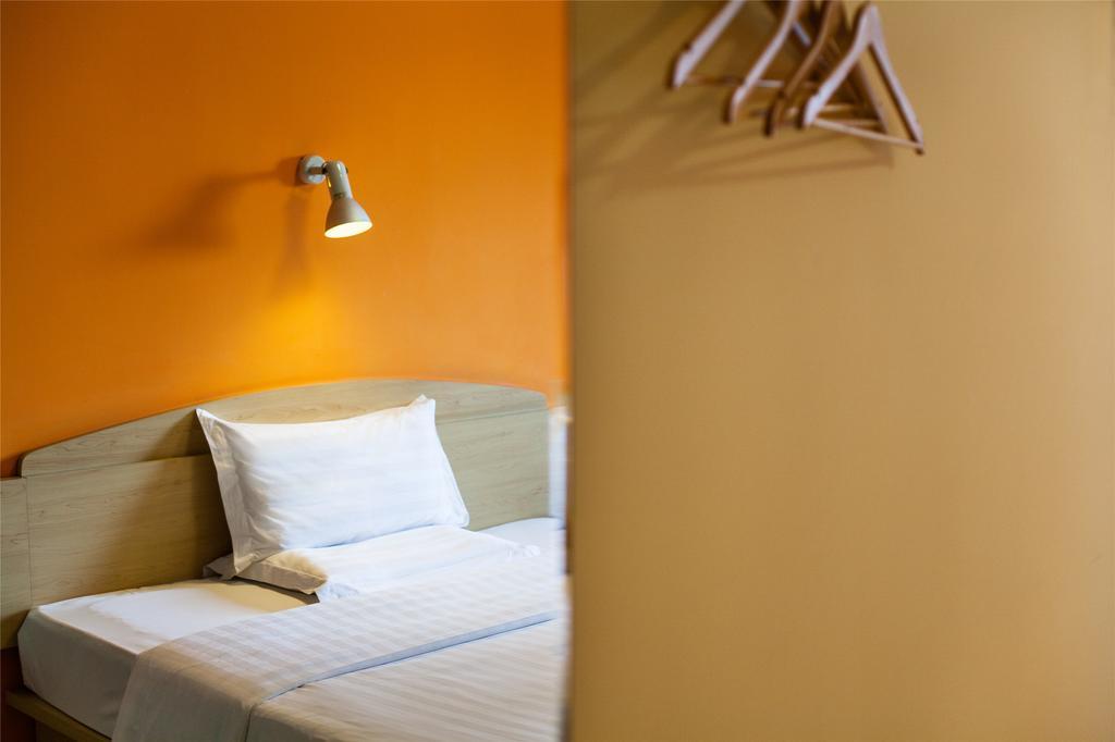 7Days Inn Premium Guangzhou Tianhe West Tiyu Road Subway Station Rum bild